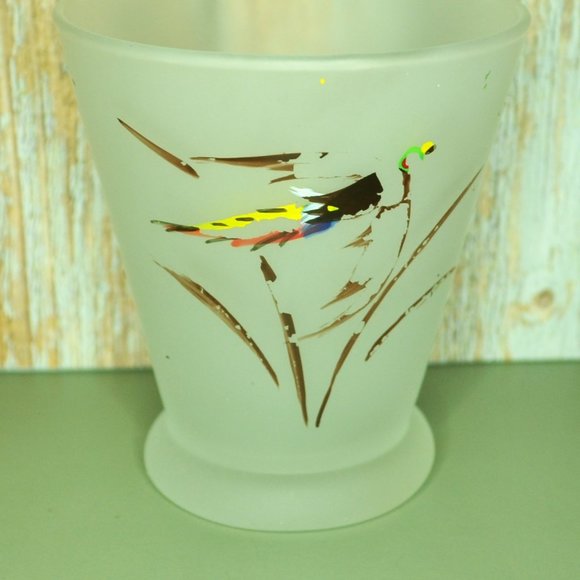 Set Of 5 Frosted Drink Glasses Stylized Bird Motif 3 Inch Tall Home And Camp MCM - Picture 10 of 11